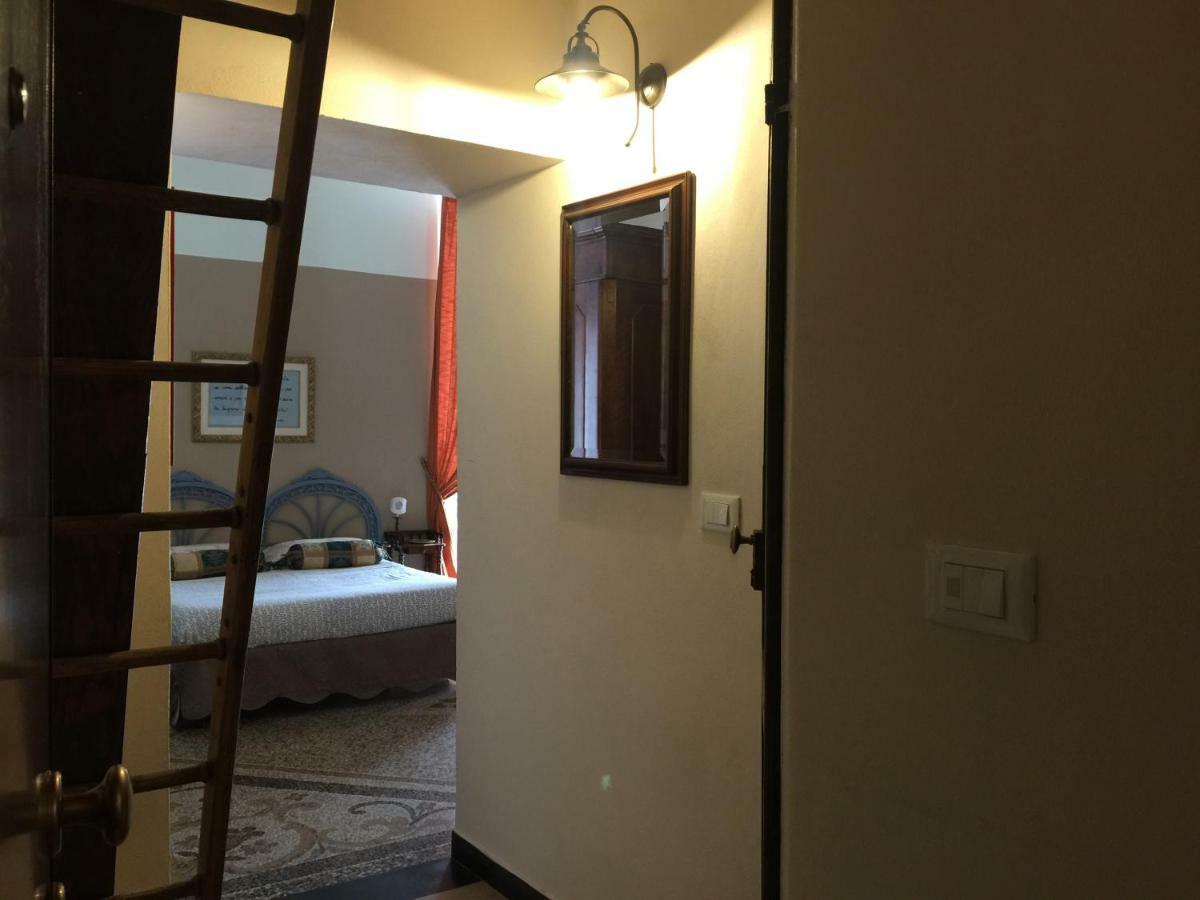 Casa Brigida Apartment Genoa Luaran gambar